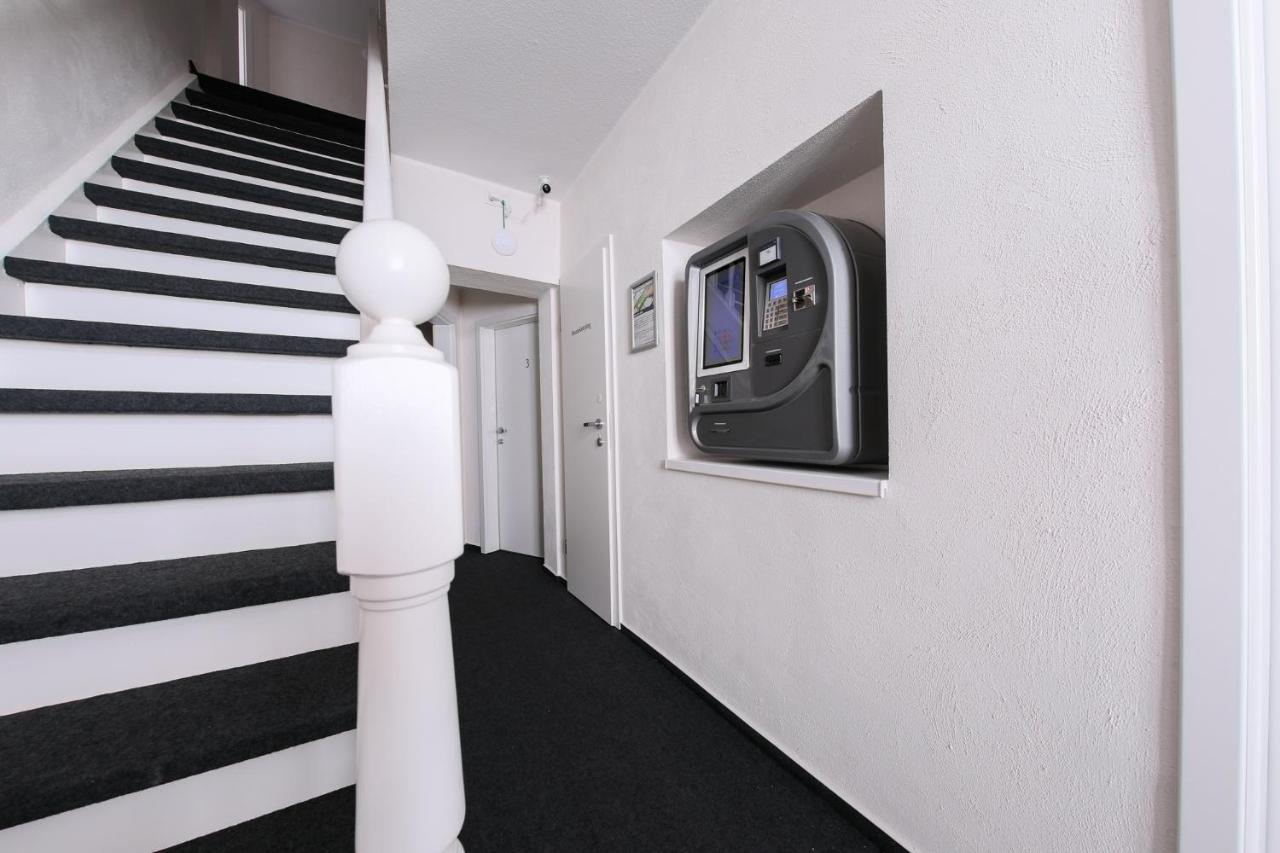 24/7 Selfcheckin Schmiedestrasse Hotel Leer Exterior foto